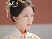 庭芸被太后罚跪，卫夫人主动帮忙解围，卫夫人也是真的欣赏她 花开锦绣