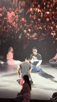 刘德华惊喜现身古天乐演唱会，古仔自曝金毛时期每日喷黑发