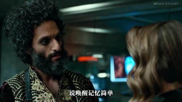 埃文密闭舱濒死瞬间，前世记忆唤醒灭世弹秘密