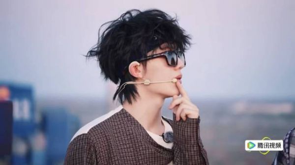 苏新皓凭左航一个动作提示立马忆起整支舞蹈