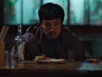 男人背负四条人命却只换来区区四百块！