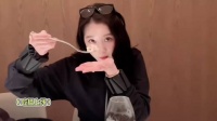 经常请吃饭的漂亮姐姐 关晓彤就这样吃吃喝喝美美 想和姐姐一起打卡减脂餐