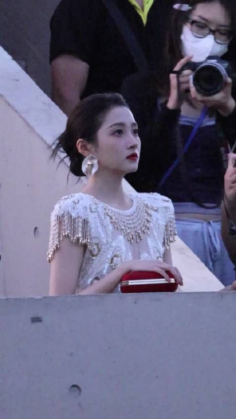 美美美美！孟露莎早日见面！