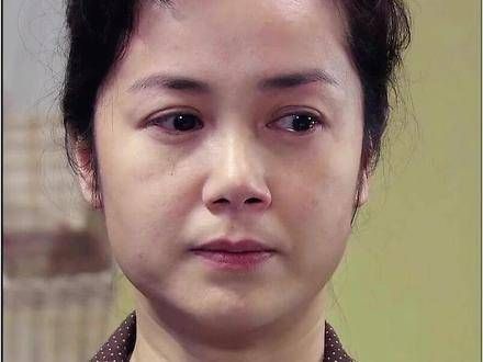 蒋雯丽新剧片段，结婚二十六载伴侣分道扬镳