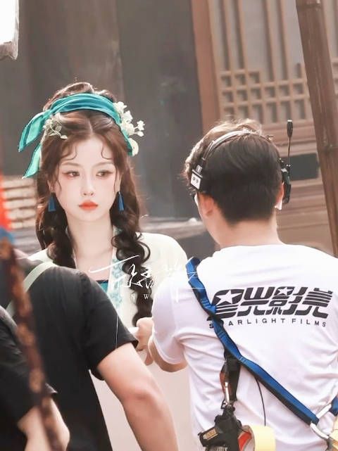 动态更是绝美 水印