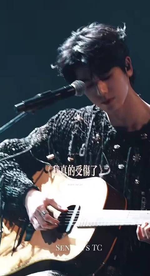 张凌赫母校80周年校庆因安保压力取消邀约