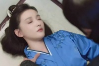 女扮男装的仵作竟是王爷念念不忘的白月光？