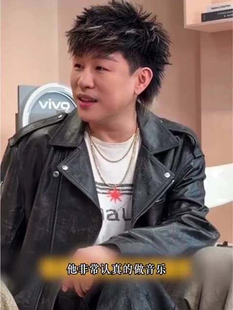 胡彦斌称赞王源做音乐非常认真