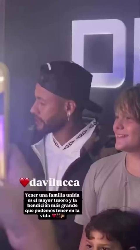Davi15岁生日的爸爸内马尔部分视频和图