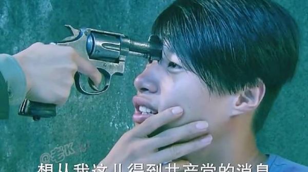 女特务为了得到情，竟然答应死囚犯的，非分要求