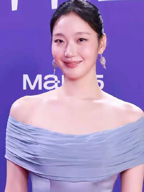金高银青龙奖红毯 我的女神最美！