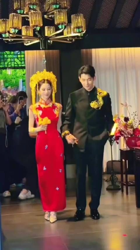 梅尼耶与黄婉均订婚，期待9月5日婚礼