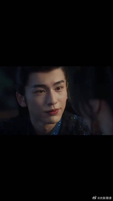 这段真的好好看！两个人kiss的时候脸都红啦
