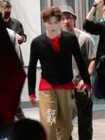 260825 转场ing @王安宇buss ••