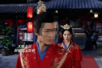 记忆全失，但身体却记得爱她的本能，即使知道她想杀自己，也依然选择守护她