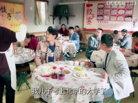 生母恩养母情，该如何还清