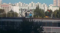 早春晴朗尚之桃初入北京职场，穿搭细节生活化接地气