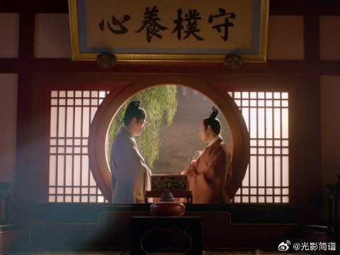 “我们并非仇人我们原是兄弟”