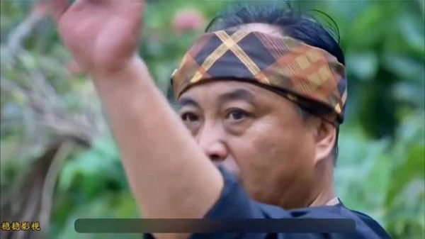 李小龙回国后赴泰国拍开山之作唐山大兄，被泰国舞者上门挑战！