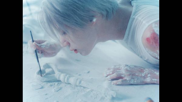 李泰民PHASE 1 : Soft Violence《FLOAT》MV预告
