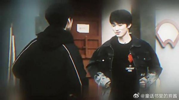 宋亚轩严浩翔演绎《刀马旦》