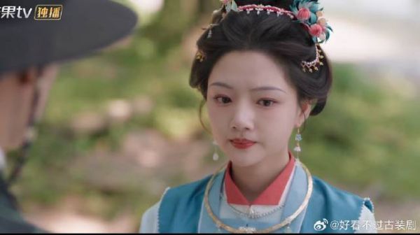 朝姐儿为了母亲和离发愁，三爷甘愿当垃圾桶，陪她发泄情绪