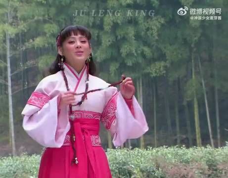 路边的男人不能随便捡，除非这个人是张仪，这句话的含金量还在上升