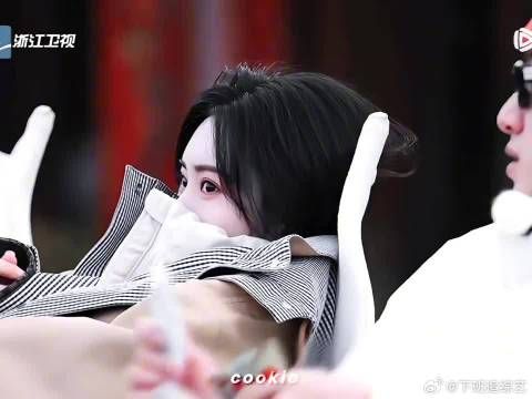爱让人变成小孩