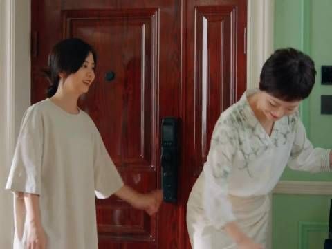 归路：归晓母亲离婚后如沐春风，终于活成了真正的自己！