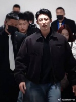 年上绝了，已被帅晕