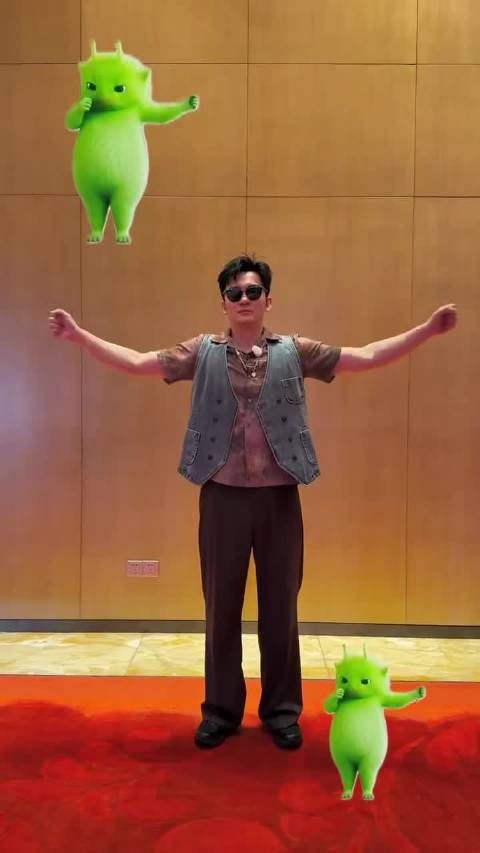 李晨展现多元发展,从综艺到乡村互联网新玩法