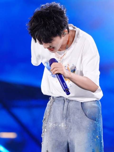 来体验大鱼吟唱的原始声压，未经防抖处理