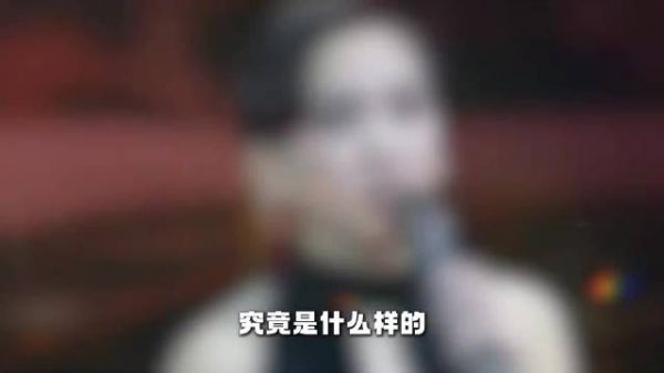 四岁卖唱、终身被压榨，读懂梅艳芳逃不开的亲情枷锁