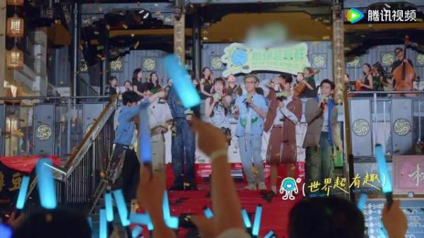刘宇宁穿过人群奔向孙红雷，地球团聚齐收官