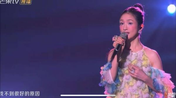 错峰听歌！林依晨唱了恶作剧