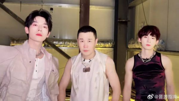 吴尊视频连线鼓励曾辉，欣赏后辈勇敢