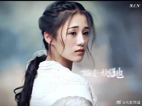 路过你的墓碑，心跳比我先认出你