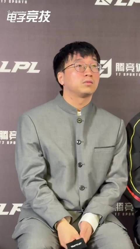 JDG季后赛失利，Tabe称前两局崩盘难接受，复活甲已用