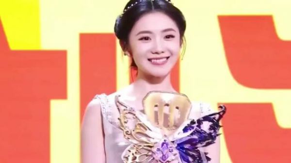 刘浩存被问最爱英雄，答香水宝石不朽格温