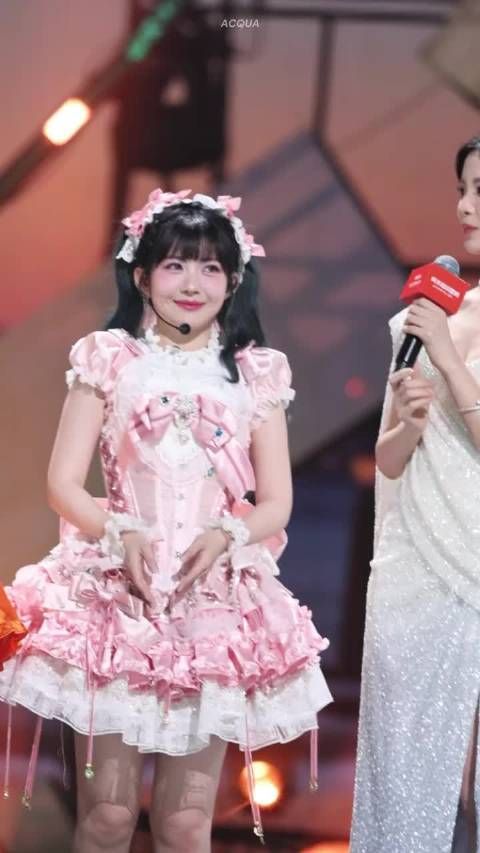 杨超越赖美云演我在一本正经的场合碰到姐妹belike