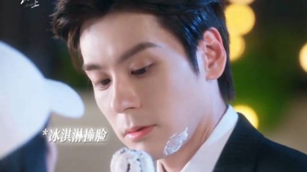 到底是冰淇淋甜，还是遇见Ta时的心更甜？