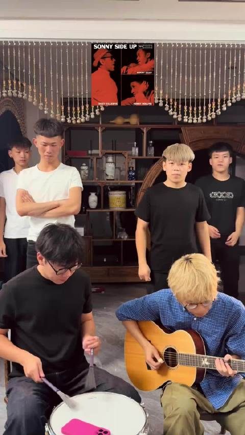 可以去上海松弛排队跳最棒的摇摆舞了