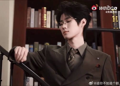 张真源身体自动开启极速模式，爆发力拉满冲出