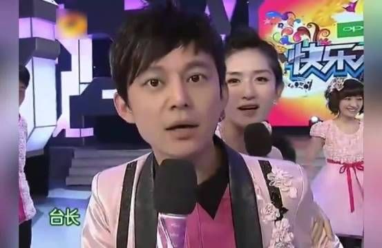 严重怀疑，何老师这些年稳重了不少，是因为早期疯够了！