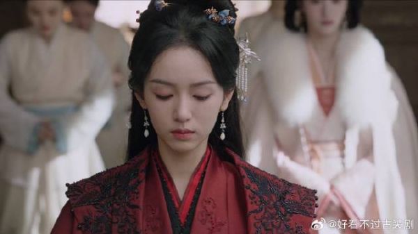 锦月如歌：肖珏为禾宴选婚服，如今却让她嫁别人，禾宴难以置信！