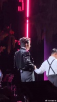 张新成这场新程演唱会真的太绝，六分钟超长舞蹈秀直接看呆我