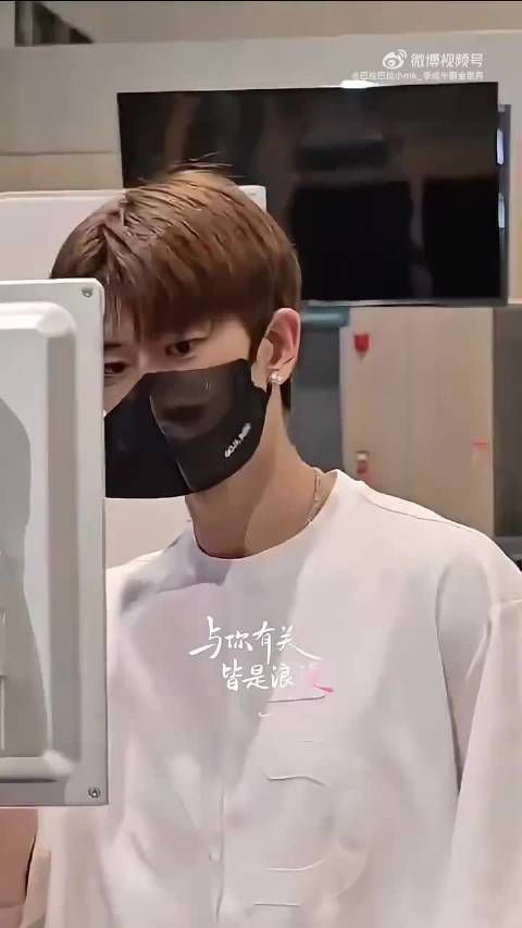 ᥫᩣᥫᩣᥫᩣ★┊任嘉伦