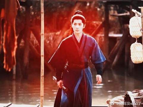“展昭 一个强大又温柔的存在”