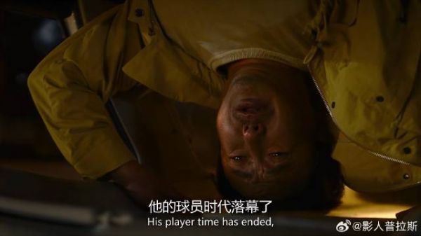 昔日冠军战胜恐惧练车 不料车被开翻，下秒破防大哭