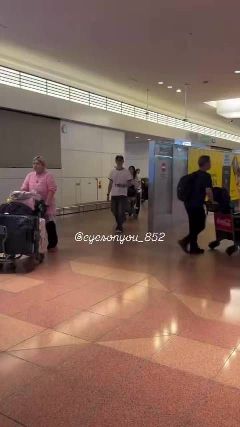 小林到啦 cr.logo